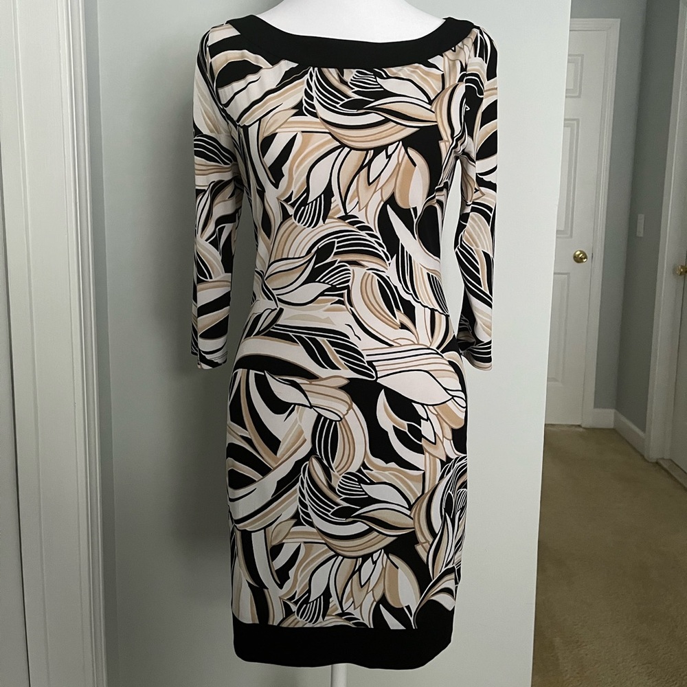 BLACK HOUSE WHITE MARKET FLOWER PRINT DRESS
